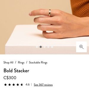 Mejuri 14K solid Gold Bold Stacker Ring Size 6